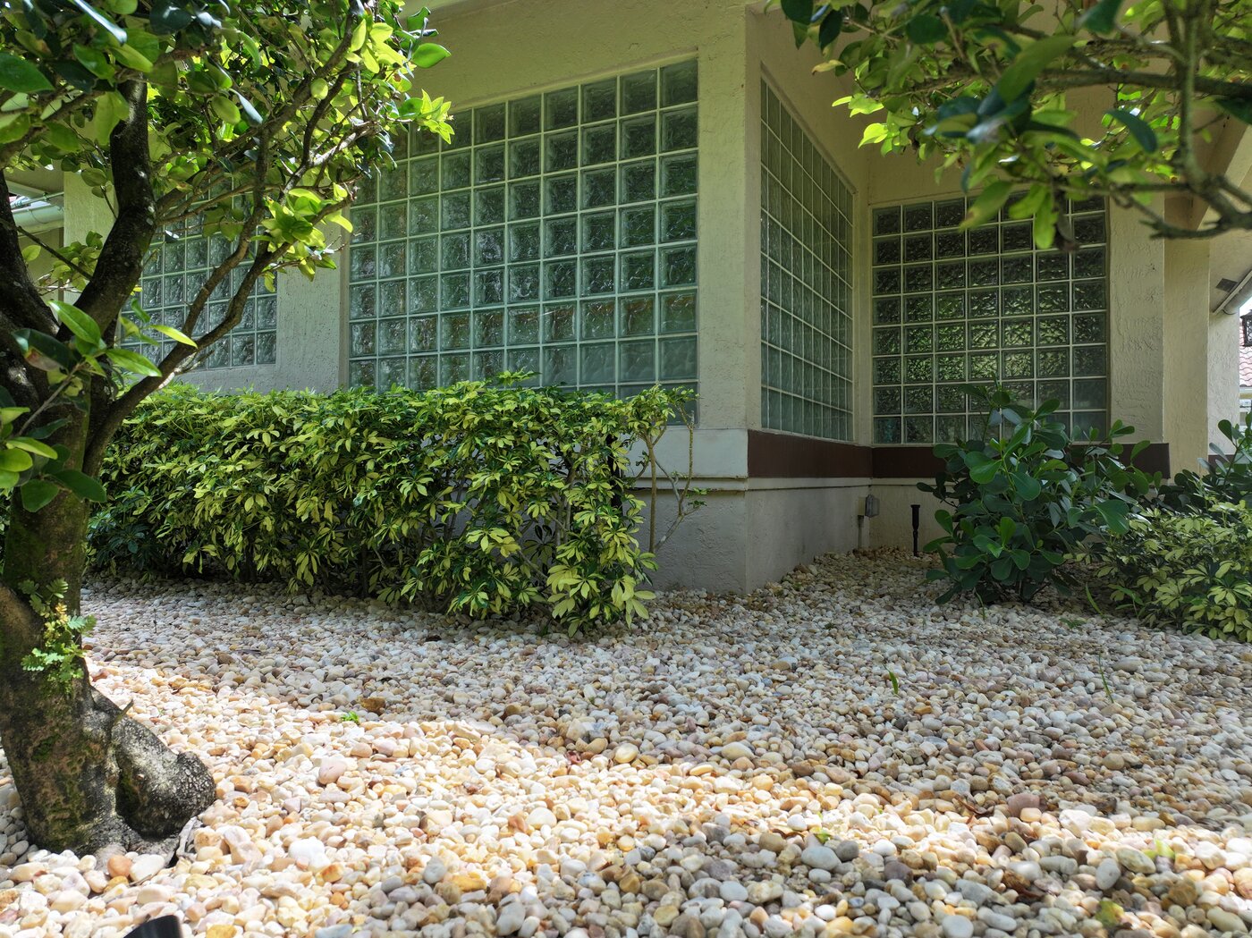 Florida Building Code Requirements for Impact Windows and Doors